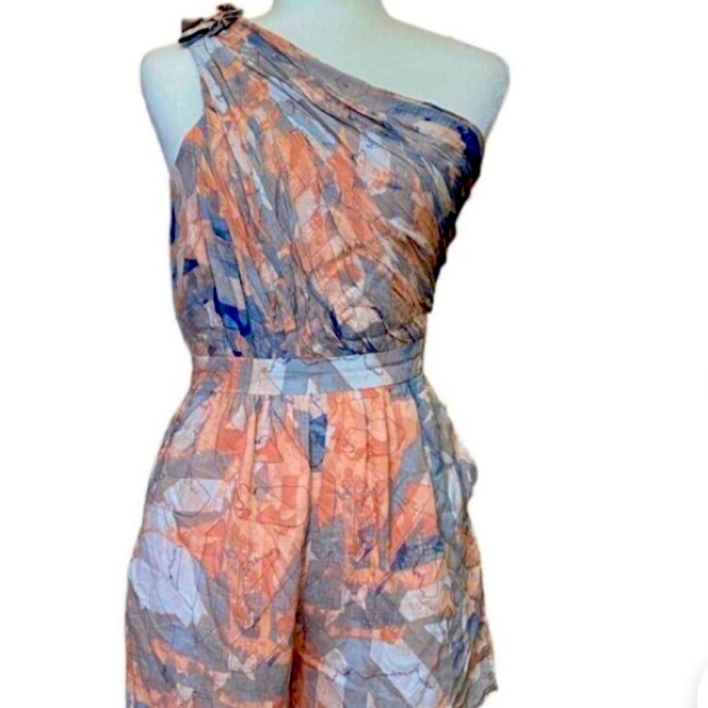 BCBGeneration one shoulder pocket romper pastel floral size 6 side zipper